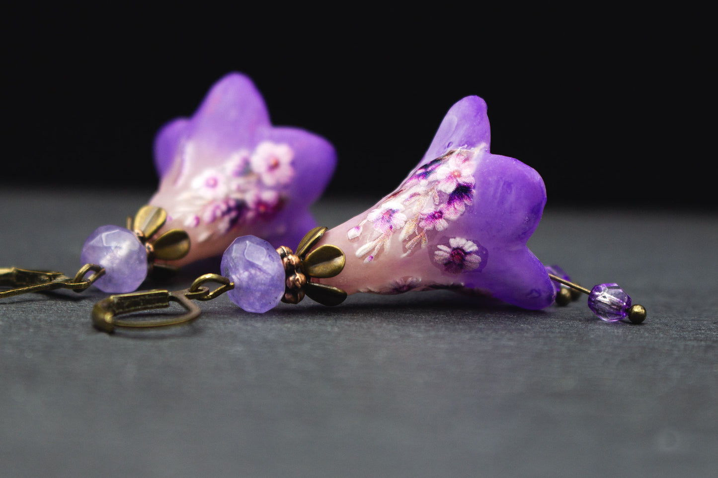 Blütenohrringe im Wildblumen Look Lila Rosé – romantischer Schmuck für Hochzeit und Alltag