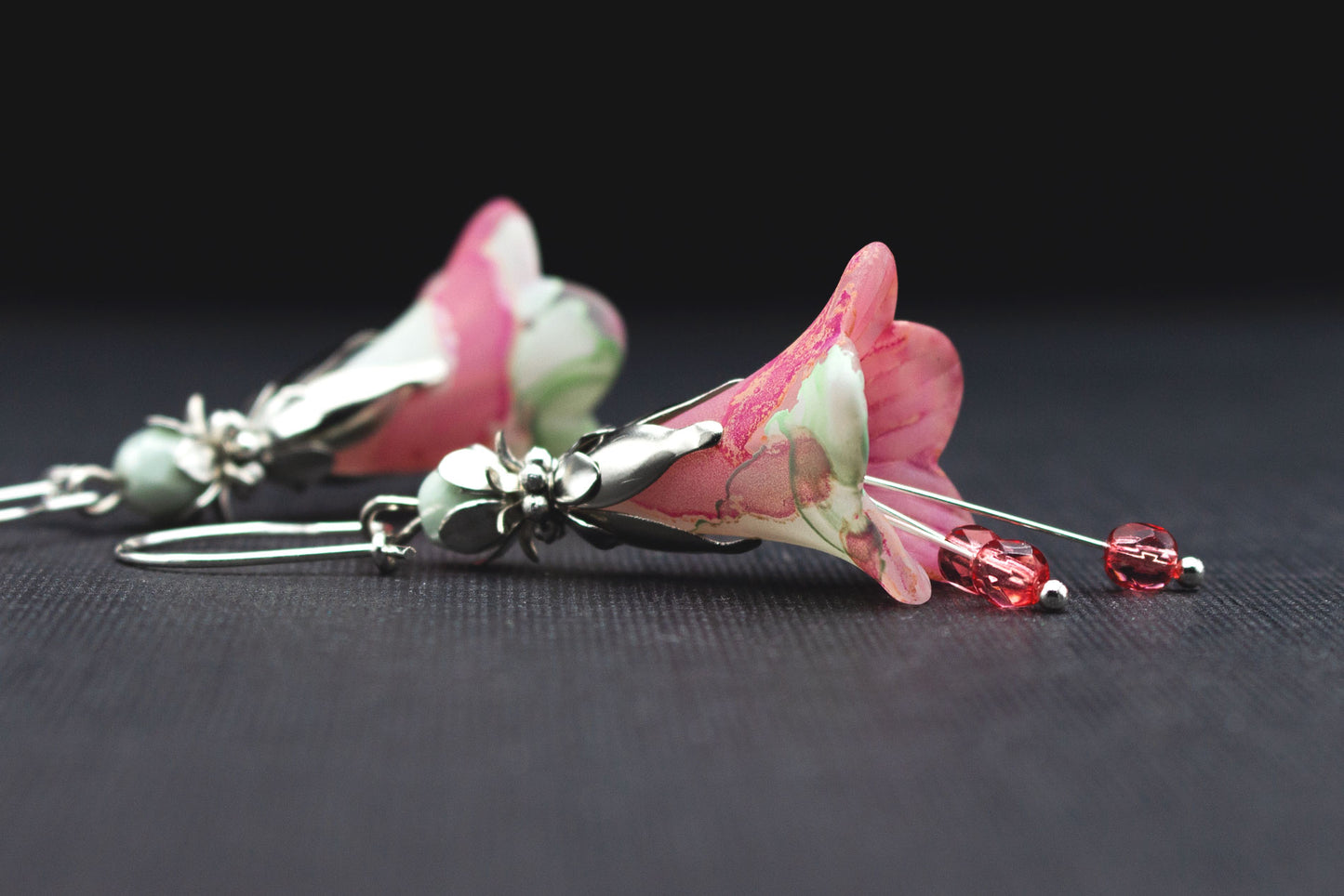 Glasperlen Blütenohrringe Rosa Pink Mint – einzigartiger Schmuck im romantischen Stil, Geschenk für Frauen