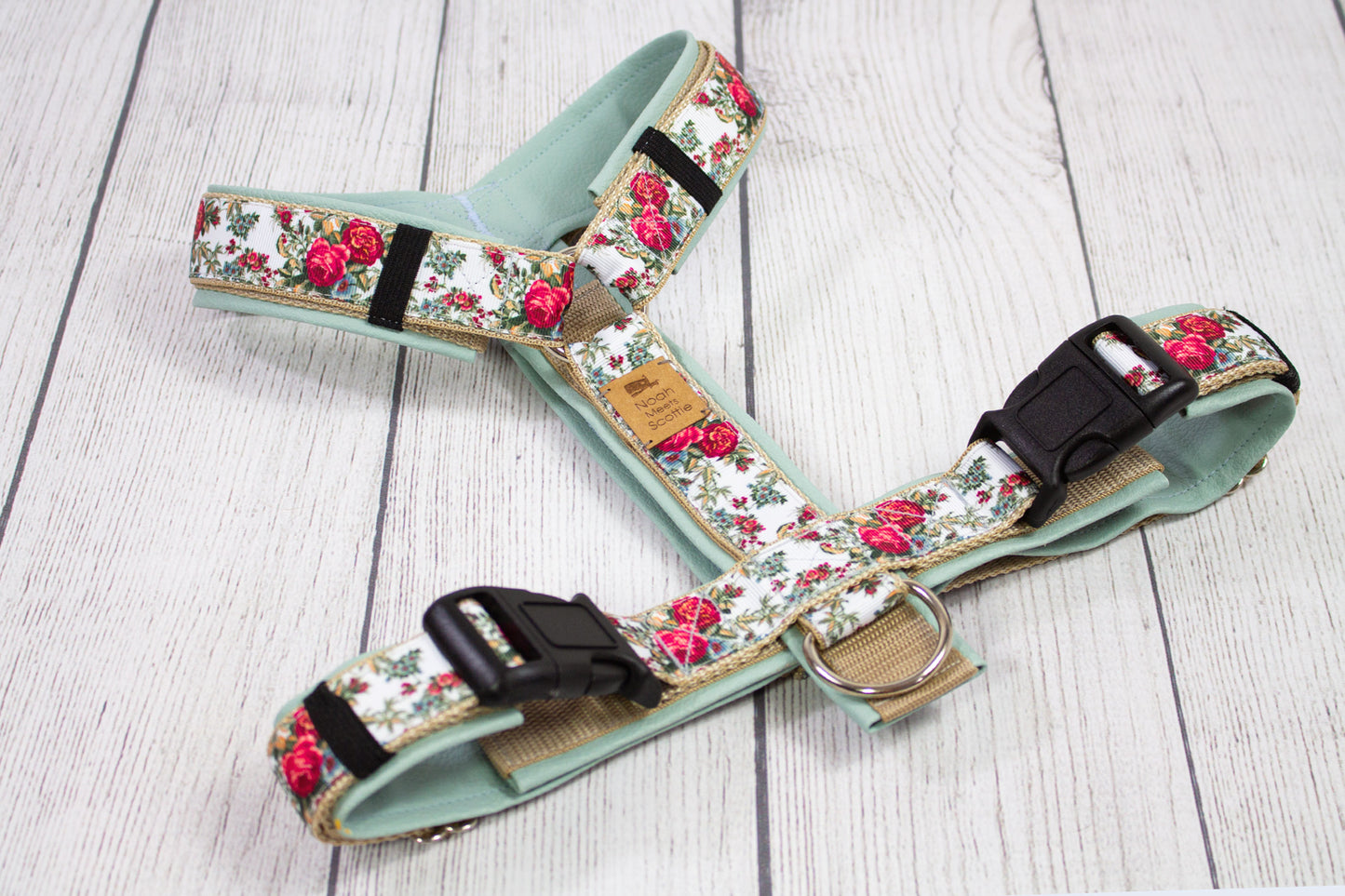 Hundegeschirr DARLING ROSE, florales Design mint creme, verstellbar, viel Bewegungsfreiheit