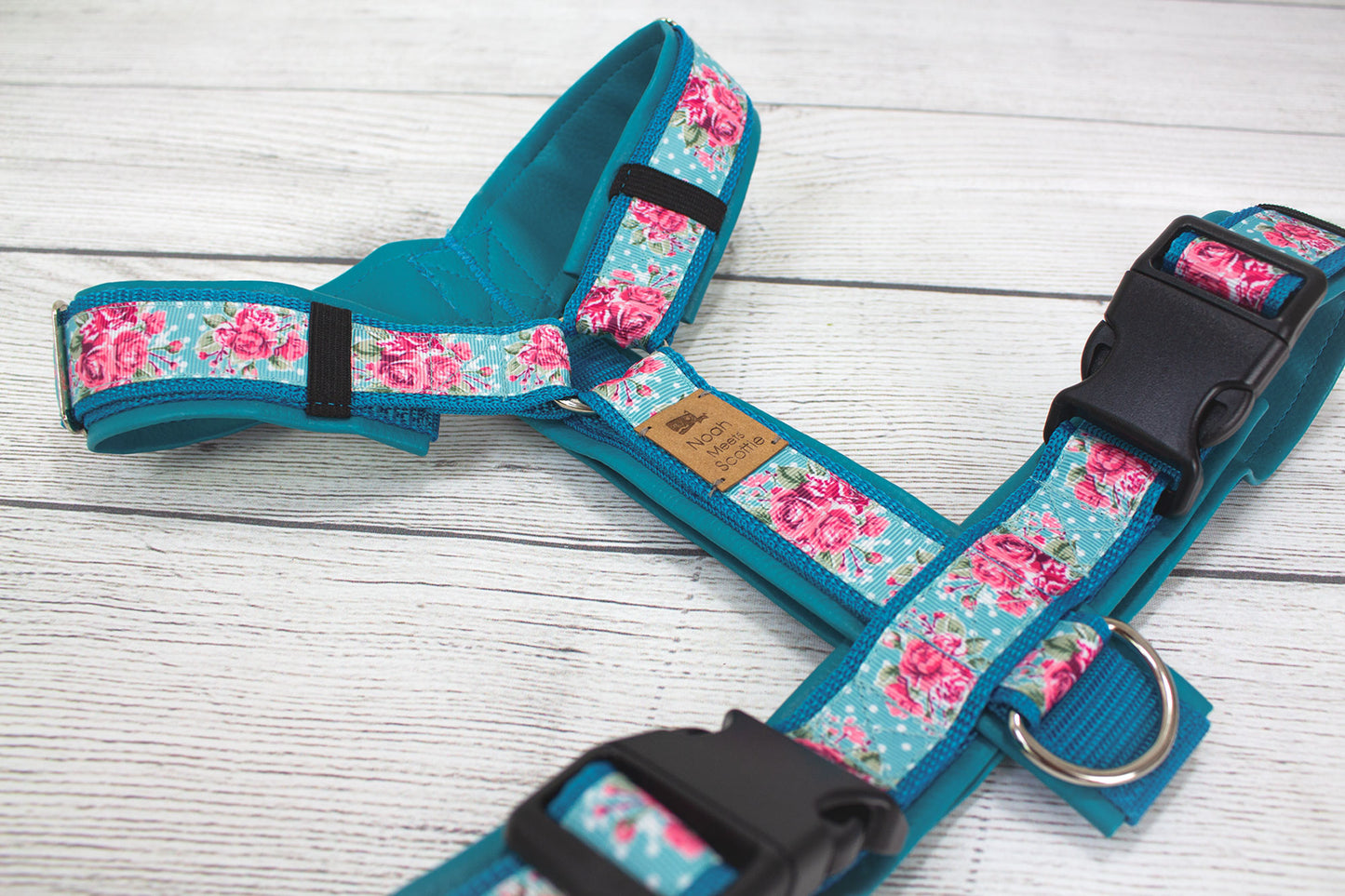 Hundegeschirr DOTTIE ROSE, farbenfrohes Design Türkis Rosa, robust und komfortabel
