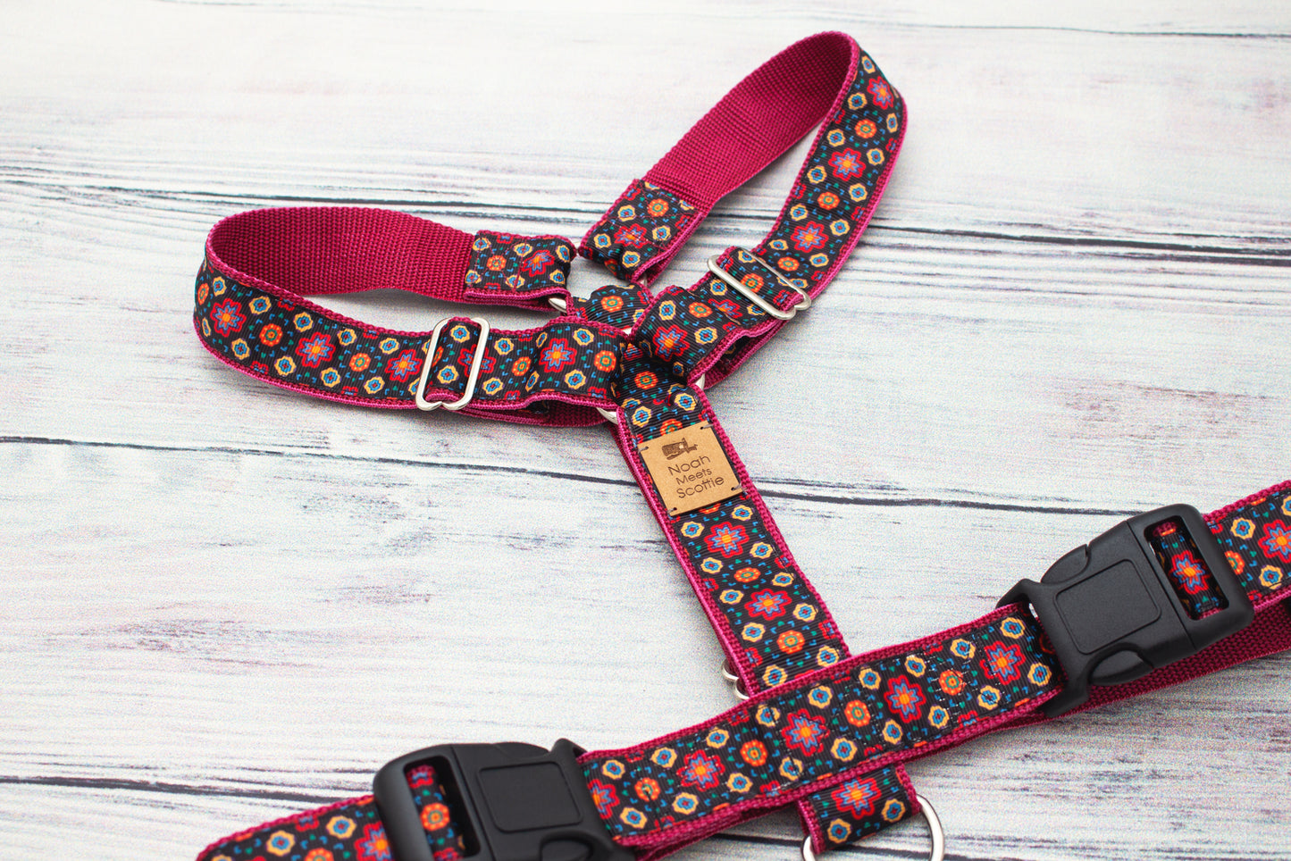 Hundegeschirr FIESTA NIGHTS farbenfrohes Design, robust und verstellbar