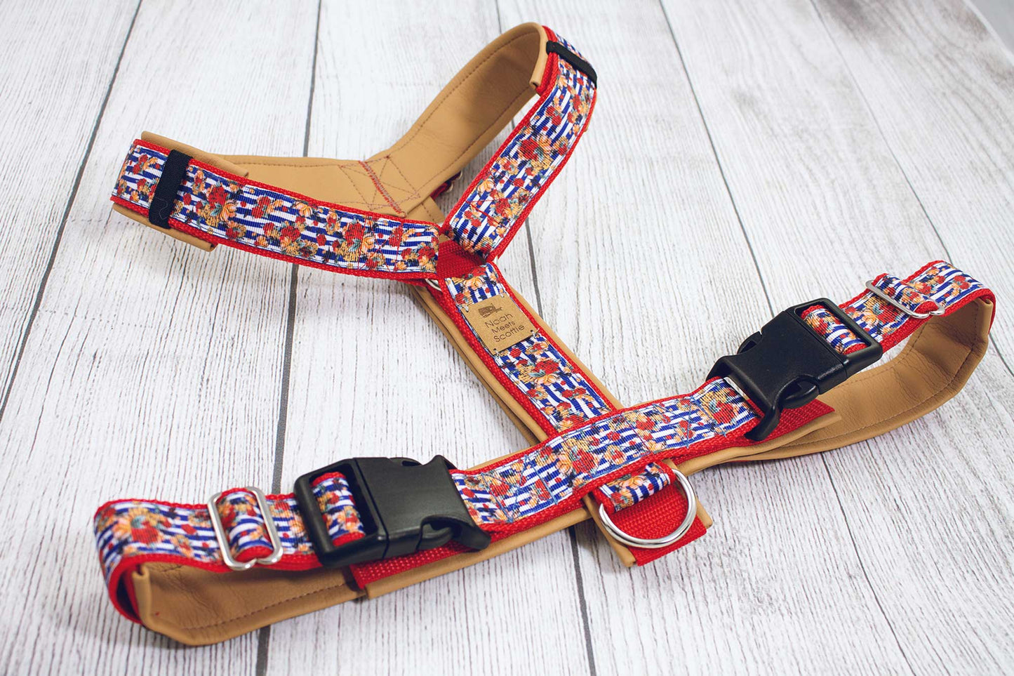 Hundegeschirr FRENCH BLISS rot blau beige, romantisches französisches Design, weich gefüttert mit Kunstleder