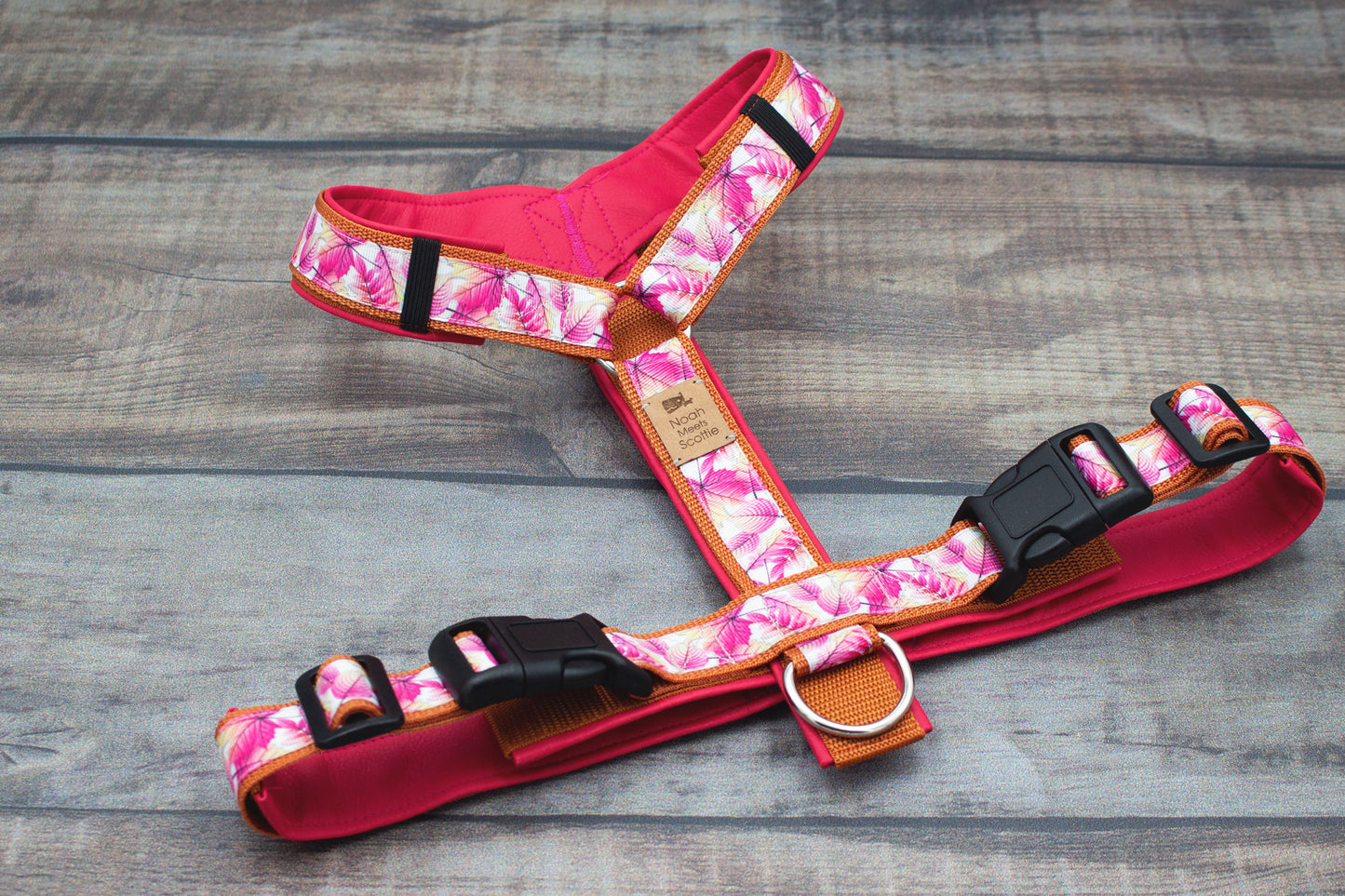 Hundegeschirr LOVE LEAVES pink, Blätter-Design mit Polsterung, hochwertig und stilvoll für Hunde