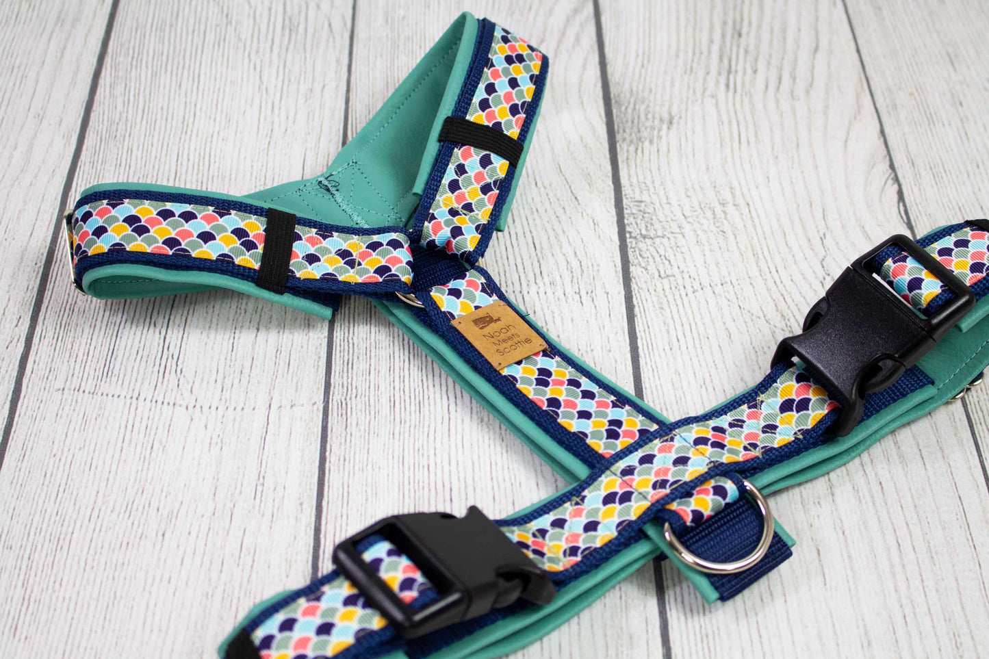 Hundegeschirr MAILLE maritimes Design, mintgrün gefüttert, gepolstert, bequem und verstellbar