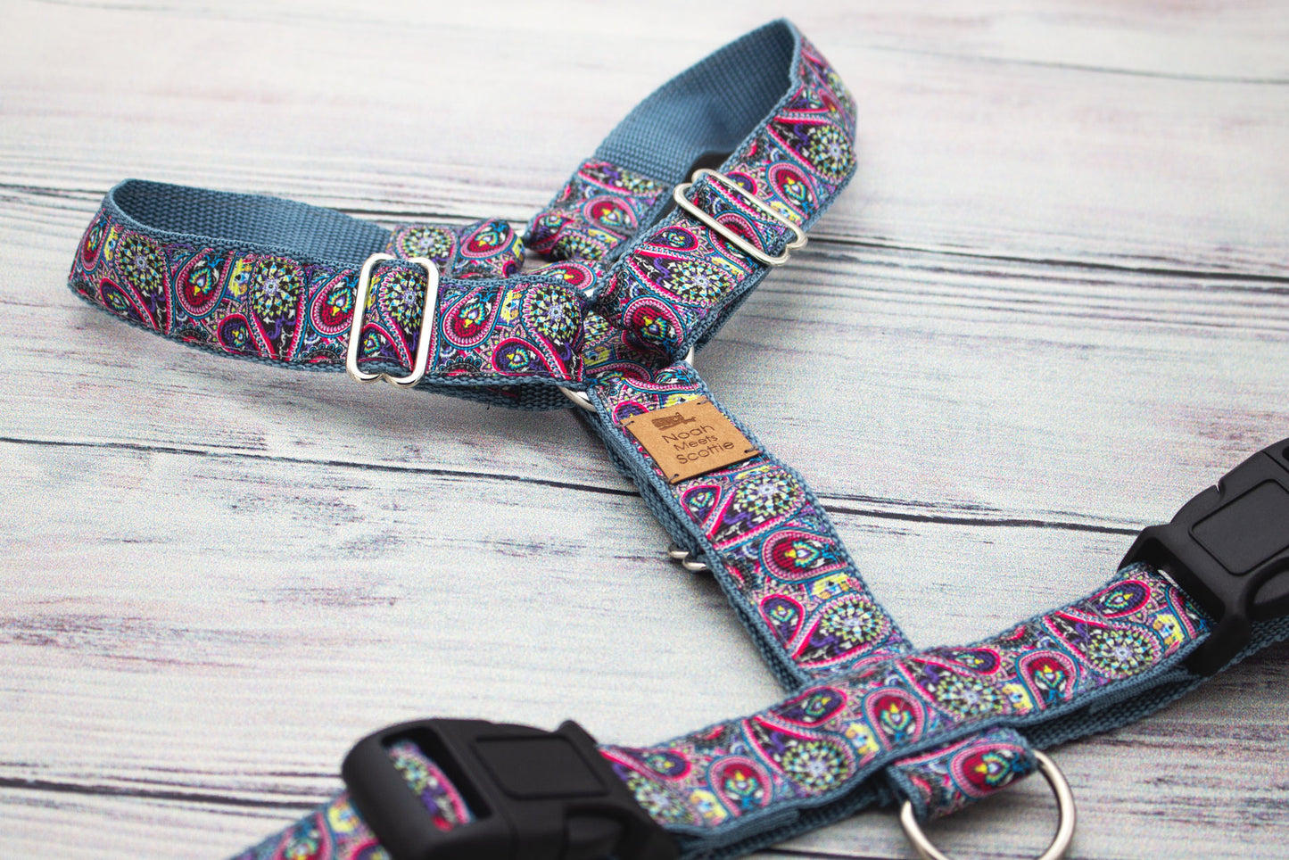 Hundegeschirr Ethno-Design Paisley bunt, robust und verstellba