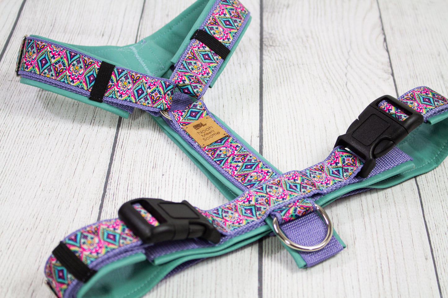 Hundegeschirr PARLEY Paisley-Muster in Mint und Pink, gepolstert, komfortabel und robust