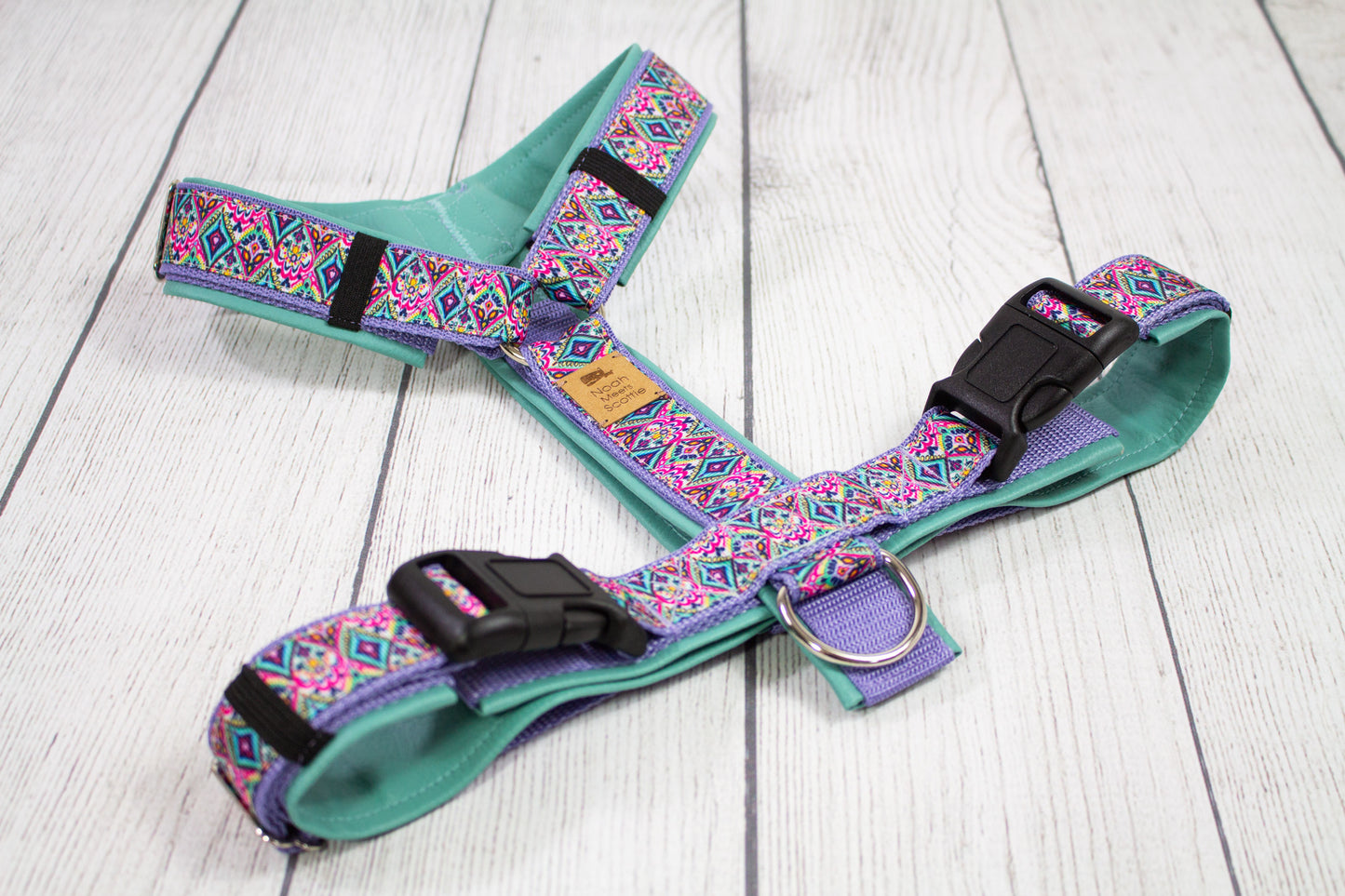 Hundegeschirr PARLEY mit Paisley-Design, Mint und Pink, verstellbar und bequem mit viel Bewegungsfreiheit