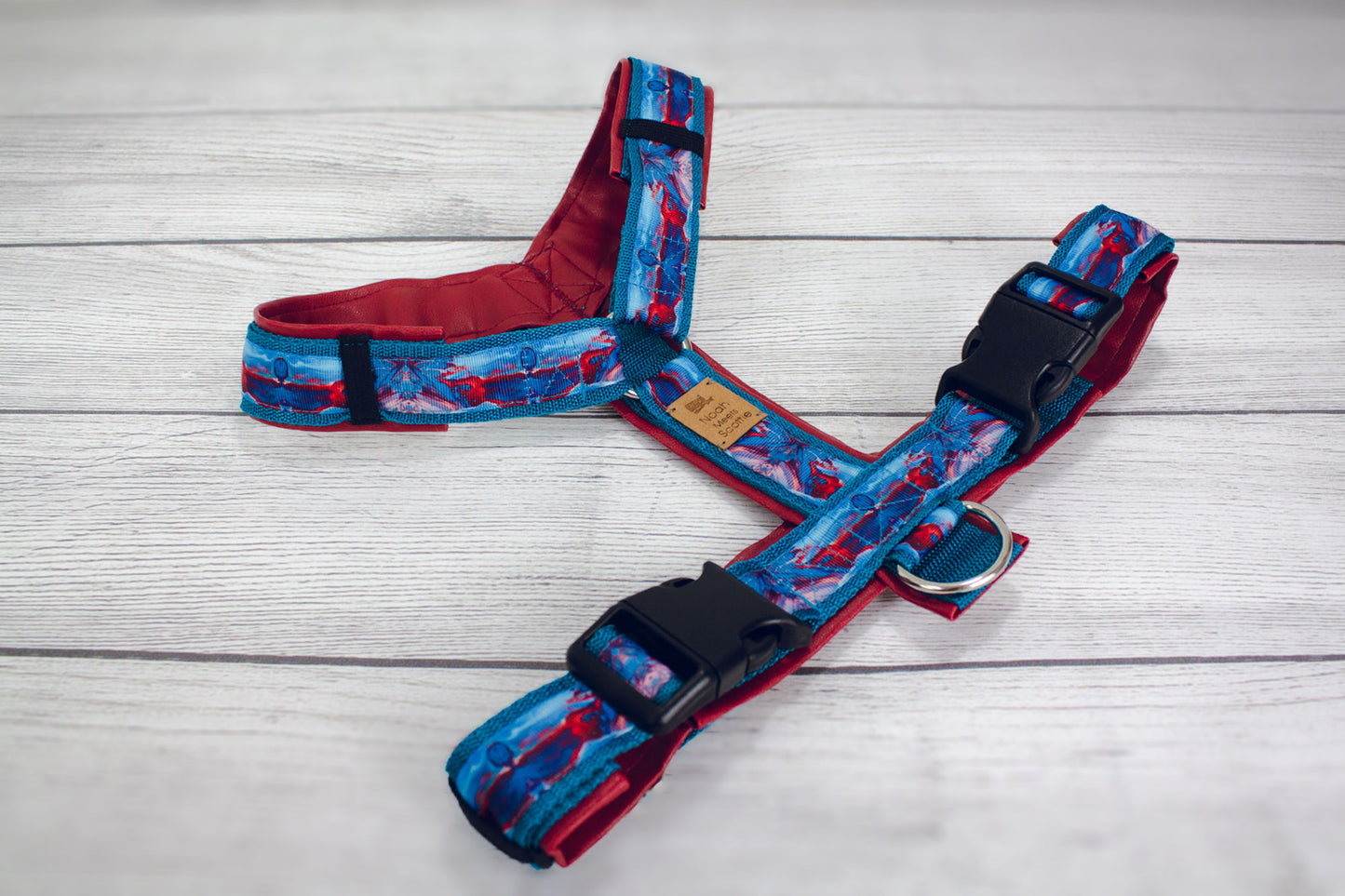 Hundegeschirr RED MARBLE dunkelrot und blau, marmoriertes Muster, gepolstert und robust