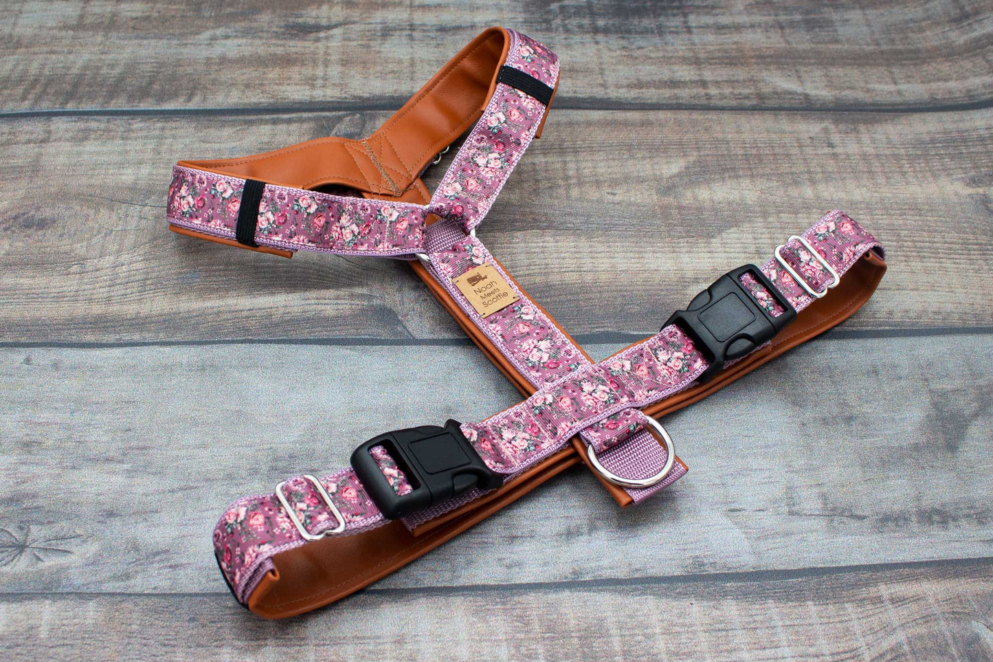 Hundegeschirr ROSA blumiges Design, weich gepolstert, bequem, robust und verstellbar