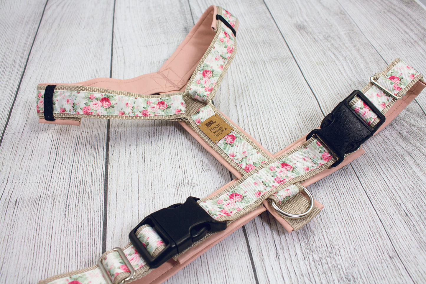 Hundegeschirr ROSES, MY DEAR florales Design creme rosa, verstellbar, viel Bewegungsfreiheit