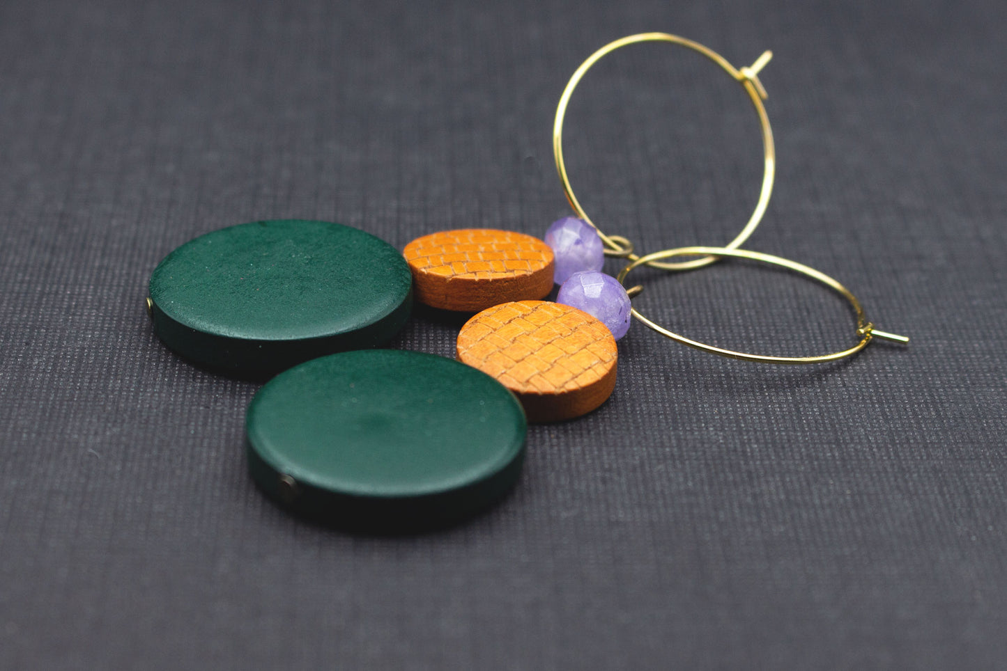 Natur Schmuck Creolen mit Holzscheiben und Fliederperle