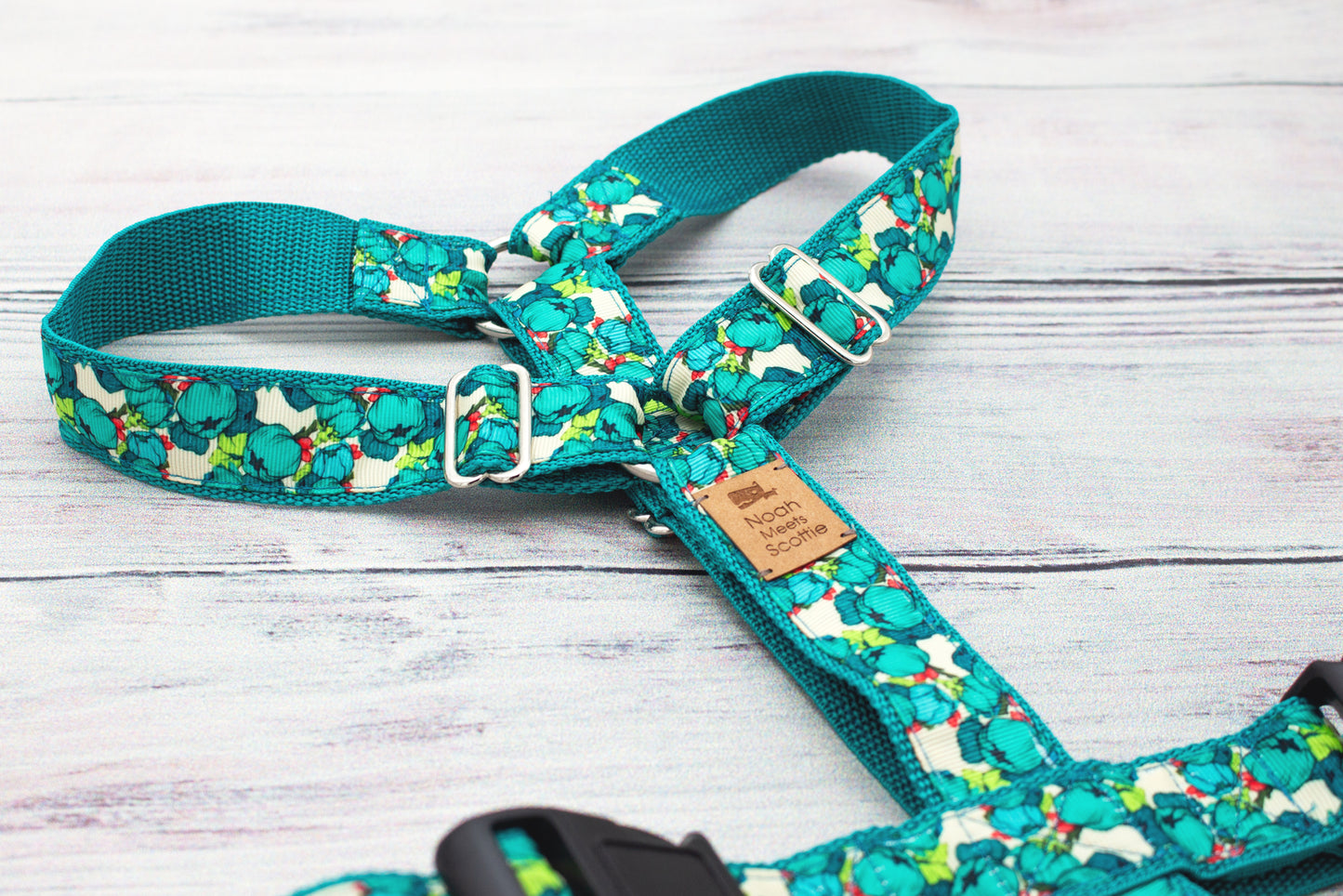 Hundegeschirr Aruba Paw, leichtes Sommergeschirr in Türkis, tropisches Muster