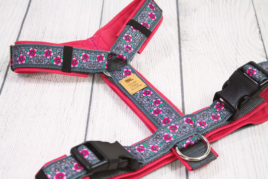 Hundegeschirr DOLORES grau pink mit Blumenmuster, gepolstert und verstellbar