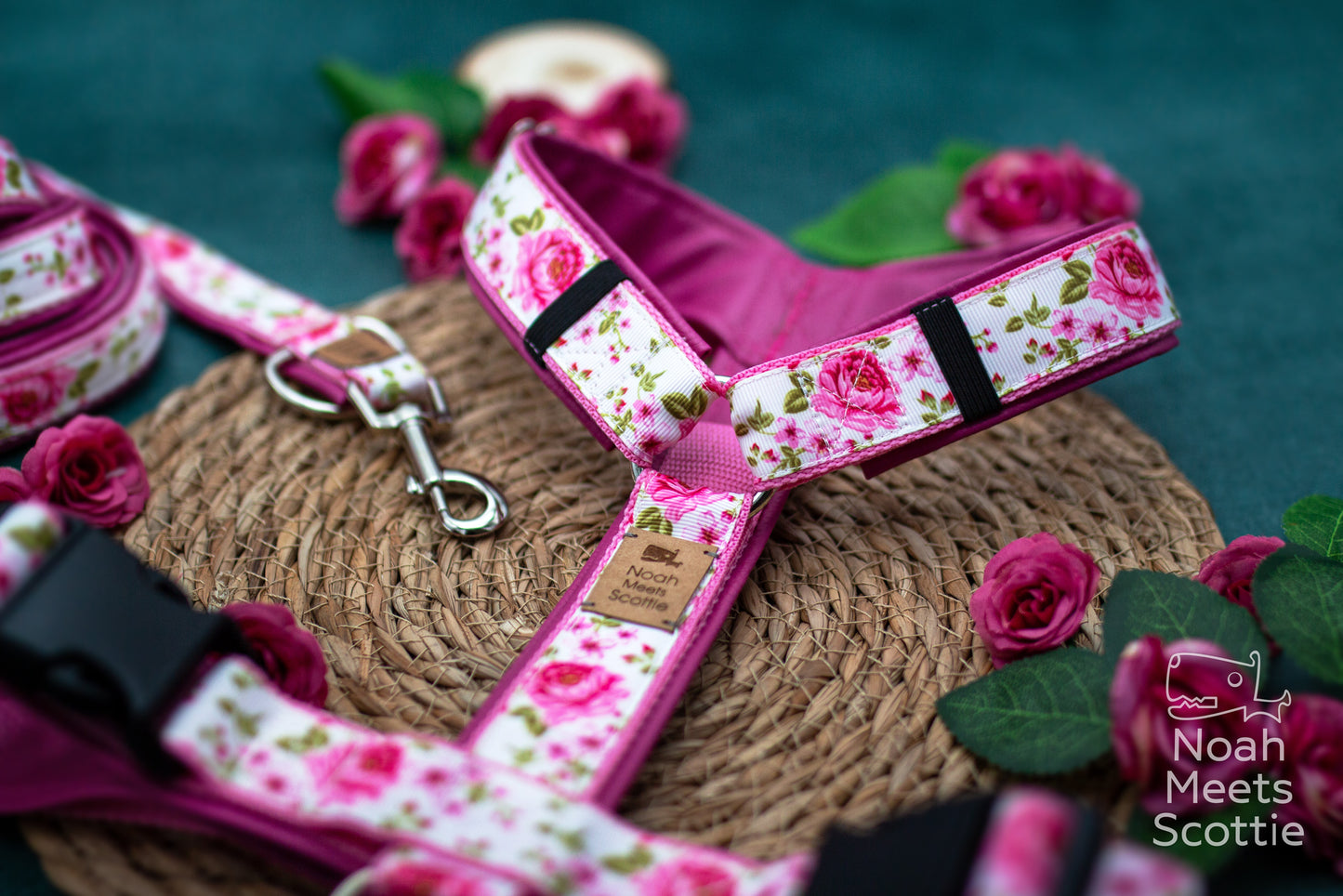 GRETCHEN Hundegeschirr mit romantischem Blumenmuster im Landhausstil