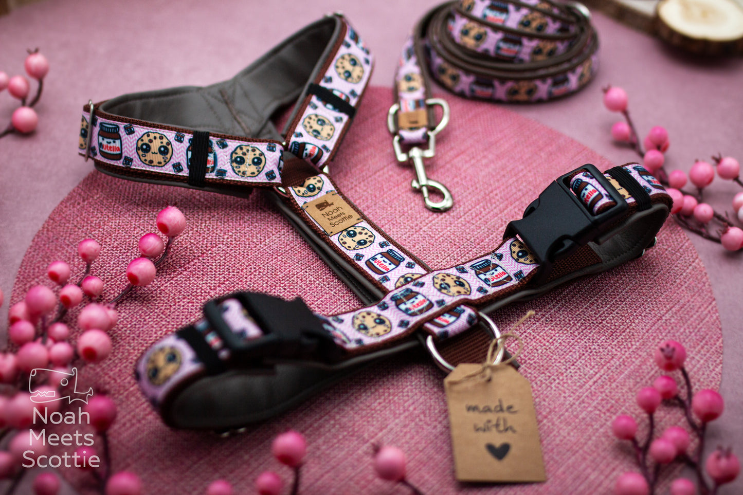 Cookie Hundegeschirr mit Schokocreme Gläsern und liebevollen Naschkatzen Details