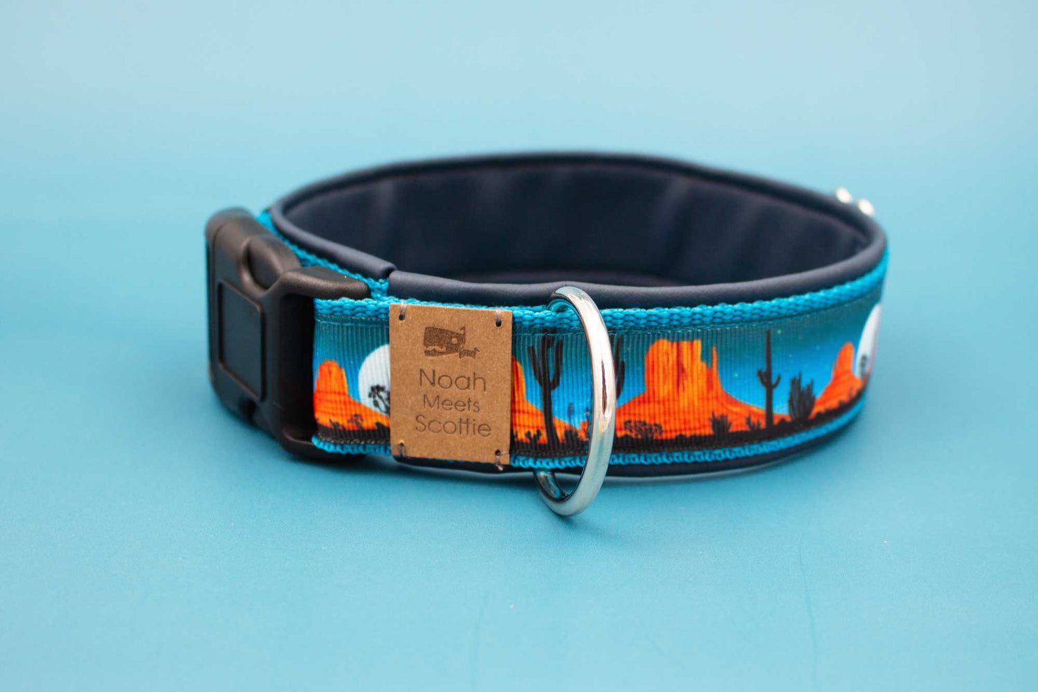 Hundehalsband ARIZONA SUNSET – Wüstenmotiv mit Kakteen und Sonnenuntergang