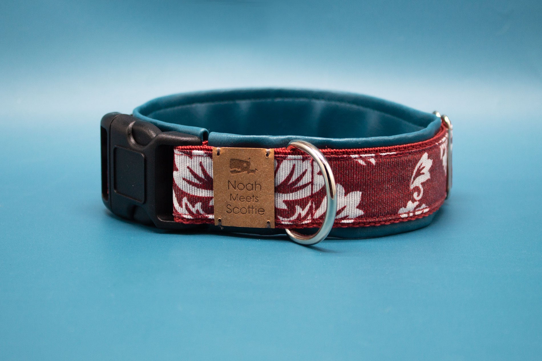 Hundehalsband Fleur – elegantes Design mit Barockmuster und edler Farbgebung