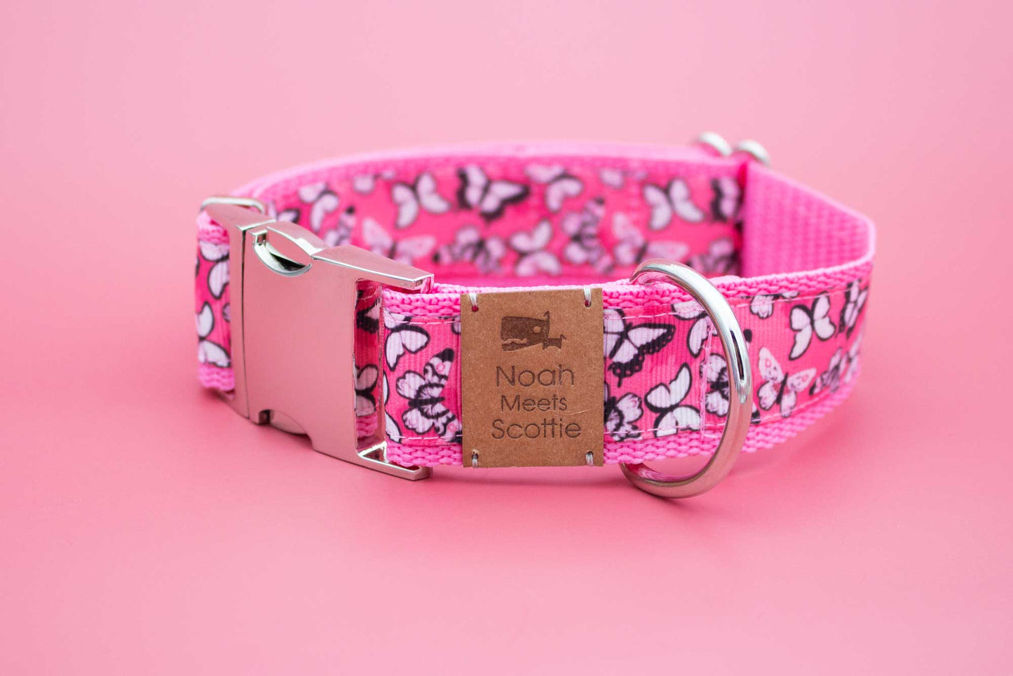 Hundehalsband KLEINE WUNDER – Schmetterling Motiv in Rosa und Schwarz, verspielt, romantisch, robust, verstellbar