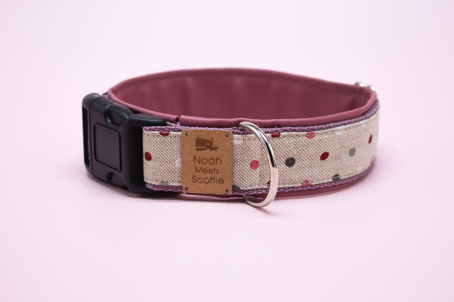 Hundehalsband MACEY mit Polka Dots in Beige und Rosa – Frontansicht