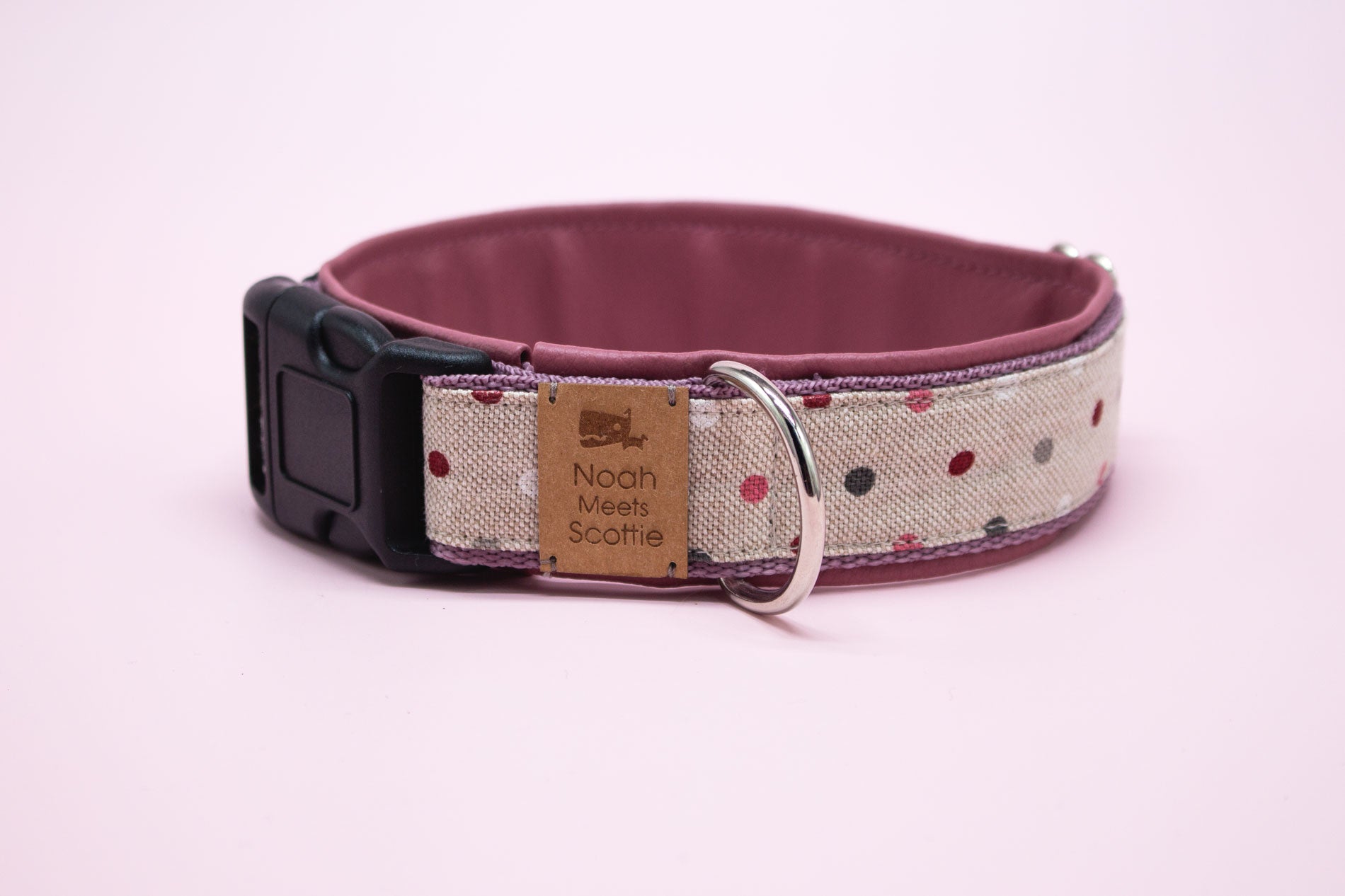 Hundehalsband MACEY mit Polka Dots in Beige und Rosa – Frontansicht