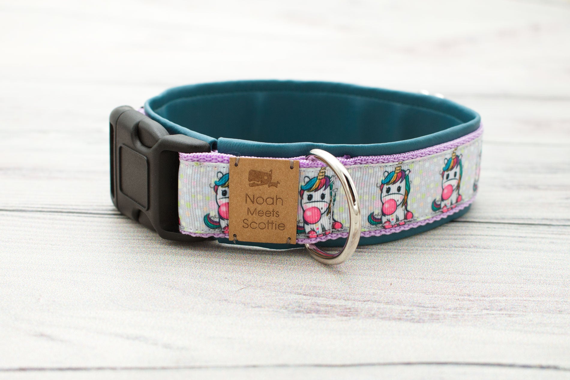 Hundehalsband NOLA – buntes Design mit Einhörnern, Kaugummi und Punkten, verstellbar und süß