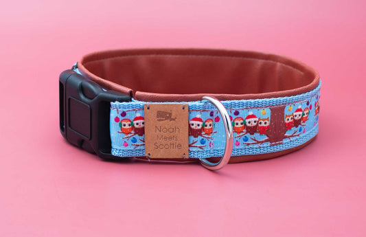 Detailansicht Hundehalsband OWLIDAY SPIRIT mit Eulen, Weihnachtskugeln und Schneeflocken – Vorderseite