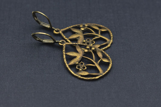 Ohrringe Antik Bronze Tropfenform mit Blumen und Blättern – eleganter Schmuck Vintage