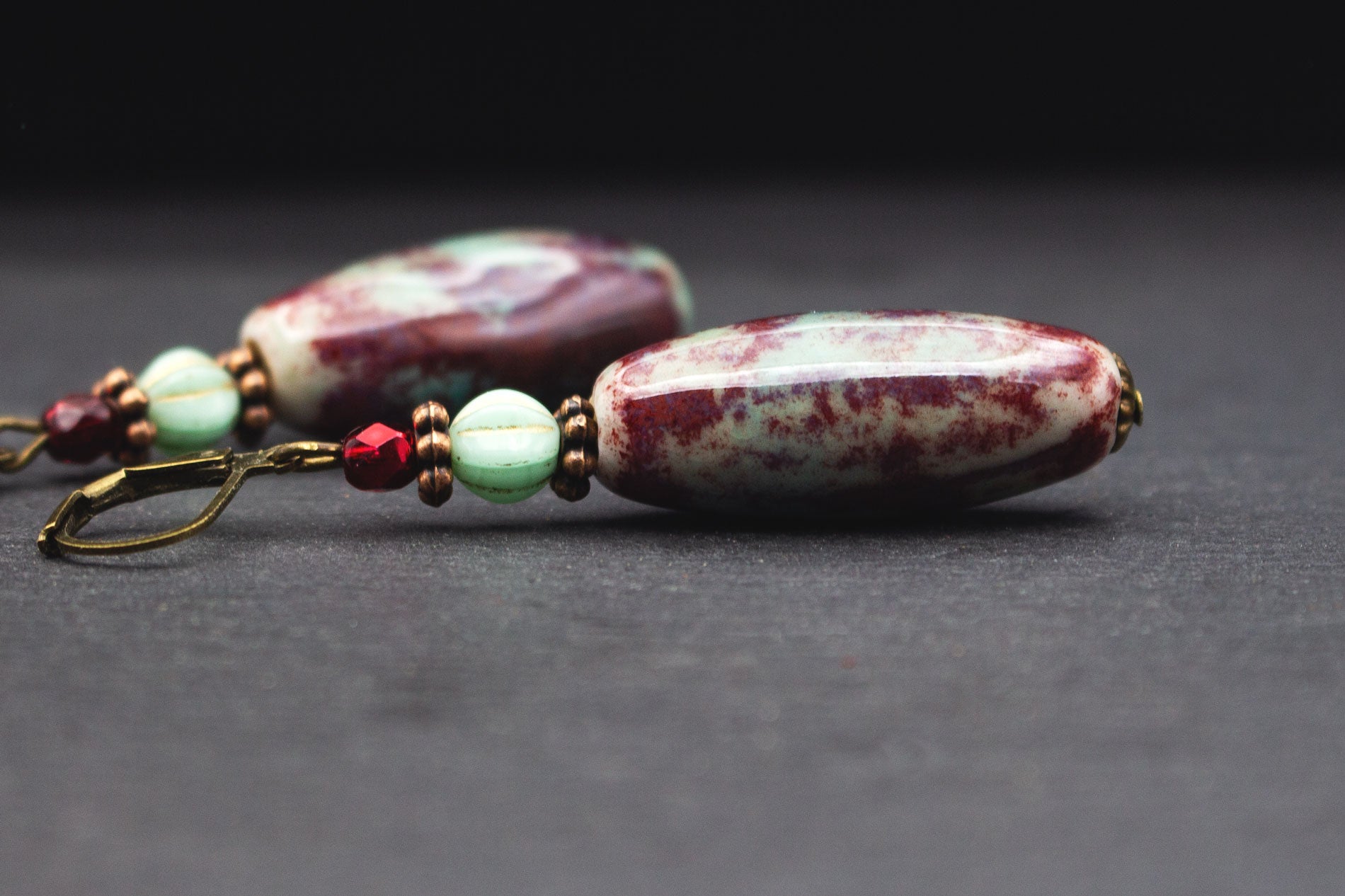 Ohrringe Rot Mint marmoriert – moderne Glasperlen Ohrringe Boho Schmuck